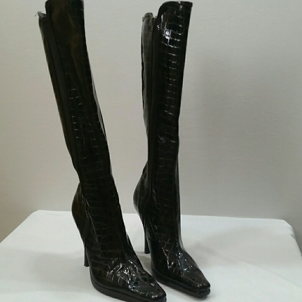 Boots, Chinese Laundry shoes, size 7 medium